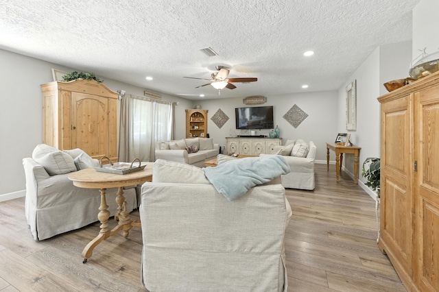 1401 Hickory St, Niceville, FL 32578 - photo 11