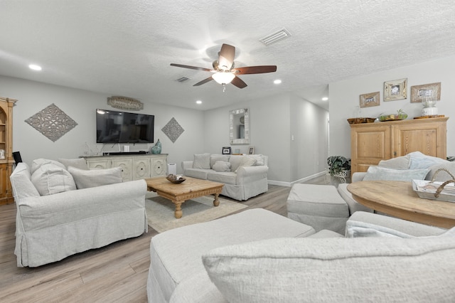 1401 Hickory St, Niceville, FL 32578 - photo 13