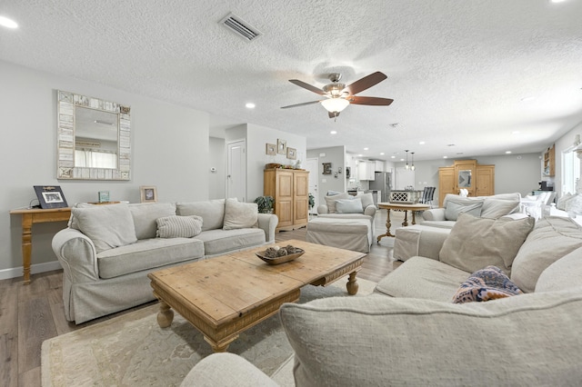 1401 Hickory St, Niceville, FL 32578 - photo 14