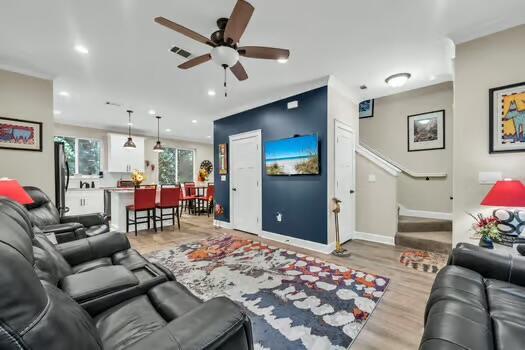 527 Maple Ave, Niceville, FL 32578 - photo 8