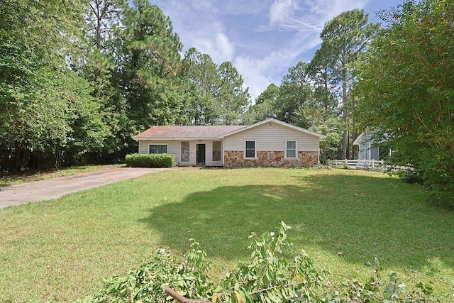 392 E Pine St, Mary Esther, FL 32569 - photo 2