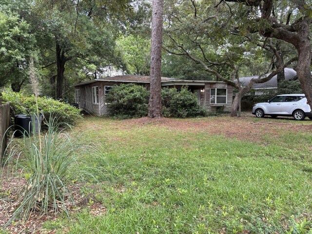 917 Pocahontas Dr, Fort Walton Beach, FL 32547 - photo 1