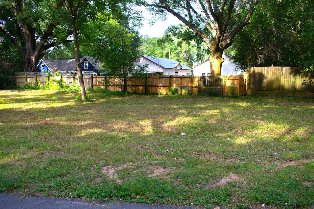 289 Cross Dr, Crestview, FL 32536 - photo 1