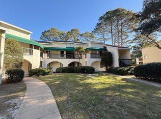 107 Southlake Ct Unit 107, Niceville, FL 32578 - photo 1