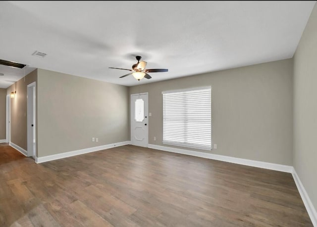 6935 Jasper St, Navarre, FL 32566 - photo 7