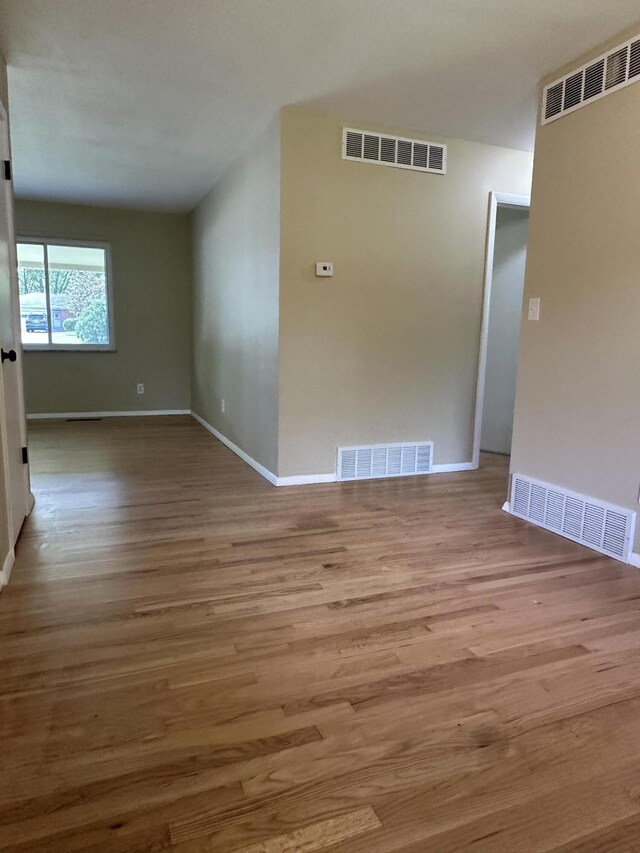 2336 Derr Rd, Springfield, OH 45503 - spare room with wood finished floors and baseboards