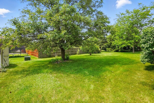 1985 Fox Run, Troy, OH 45373 - view of yard
