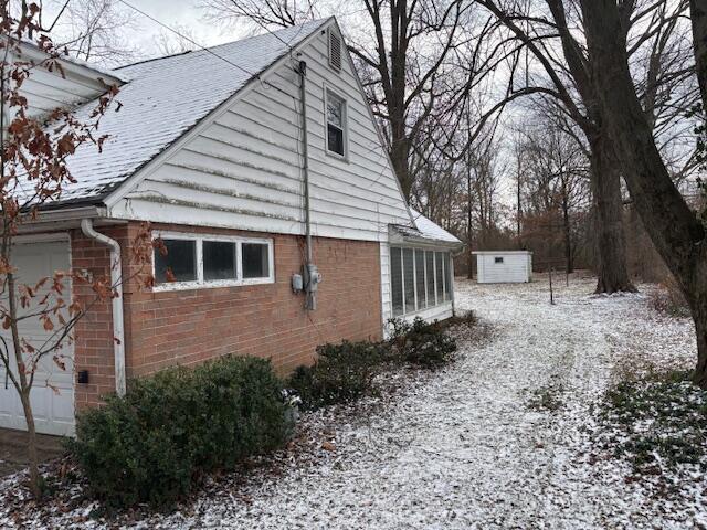 Listing photo 3 for 1679 Frail Rd, Lima OH 45806