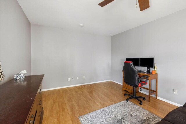 1405 Providence Ave, Springfield, OH 45503 - office space with wood finished floors and a ceiling fan