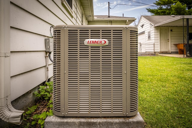 5385 Woodbine Ave, Dayton, OH 45432 - exterior view of a central AC unit