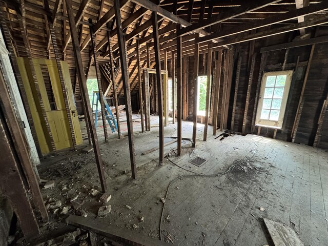 207 W Market St, Urbana, OH 43078 - photo 13