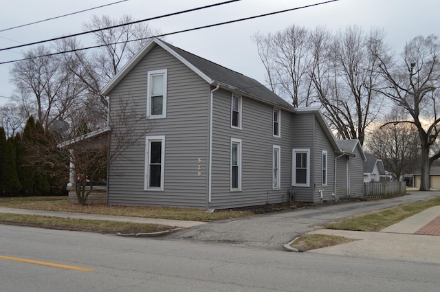 view of front of house