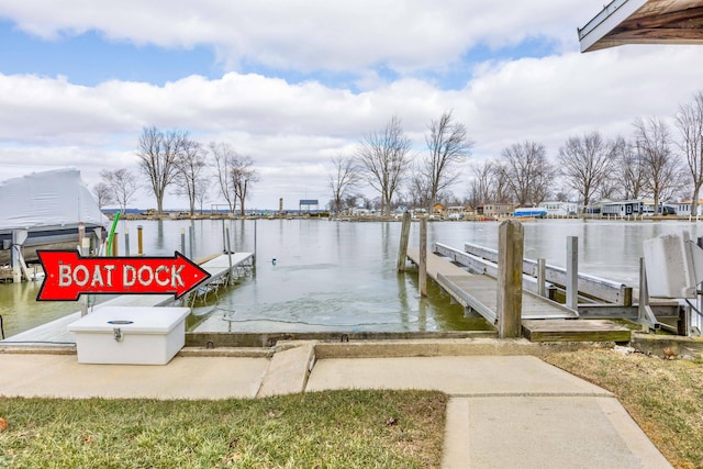 dock area featuring a water view