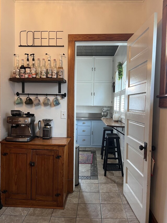 bar featuring a bar