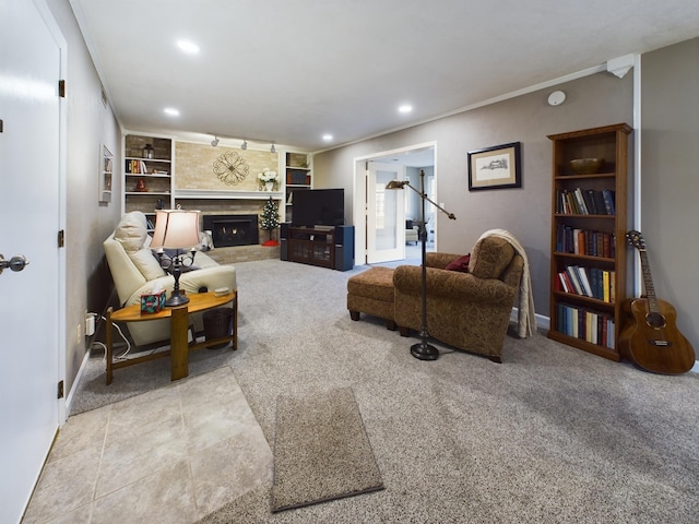 living room featuring crown molding and light colored carpet