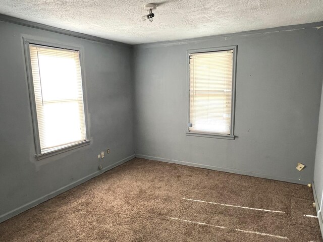 928 Gray Ave, Greenville, OH 45331 - photo 11