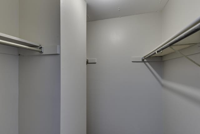 3112 Legend Way, Dayton, OH 45449 - view of walk in closet