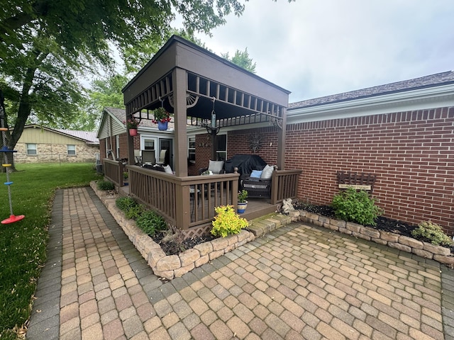 612 S Main St, Saint Marys, OH 45885 - view of patio / terrace with a deck