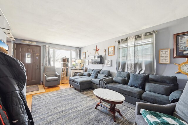 living area with light wood-type flooring