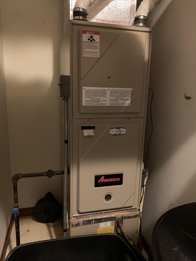 6645 Oak Dr, Celina, OH 45822 - utilities with heating unit