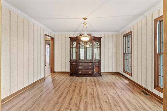 1312 Glenview Cir, Bellefontaine, OH 43311 - photo 23