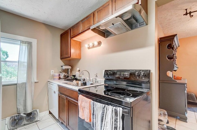 kitchen featuring sink, a textured ceiling, dishwasher, black range with electric cooktop, and exhaust hood