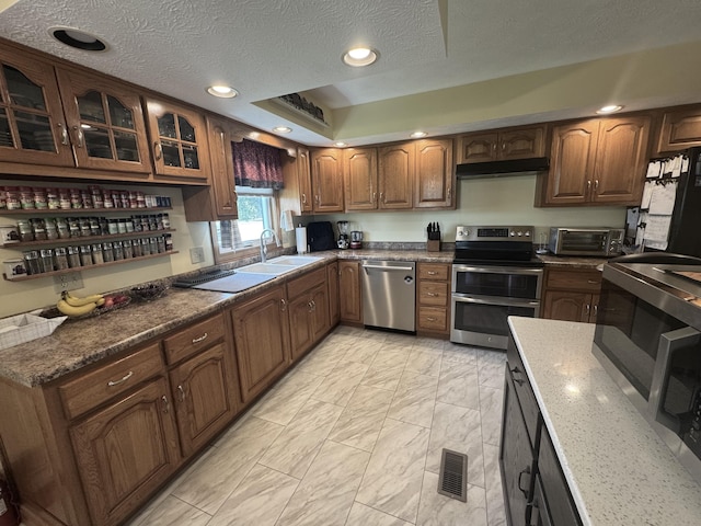 1017 Kensington Ln, Celina, OH 45822 - photo 9