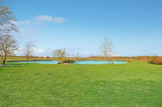 view of yard with a water view