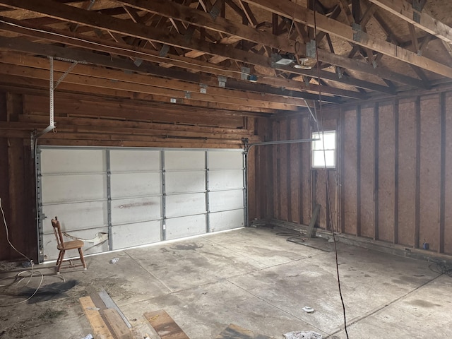 925 Sherman Ave, Springfield, OH 45503 - view of garage