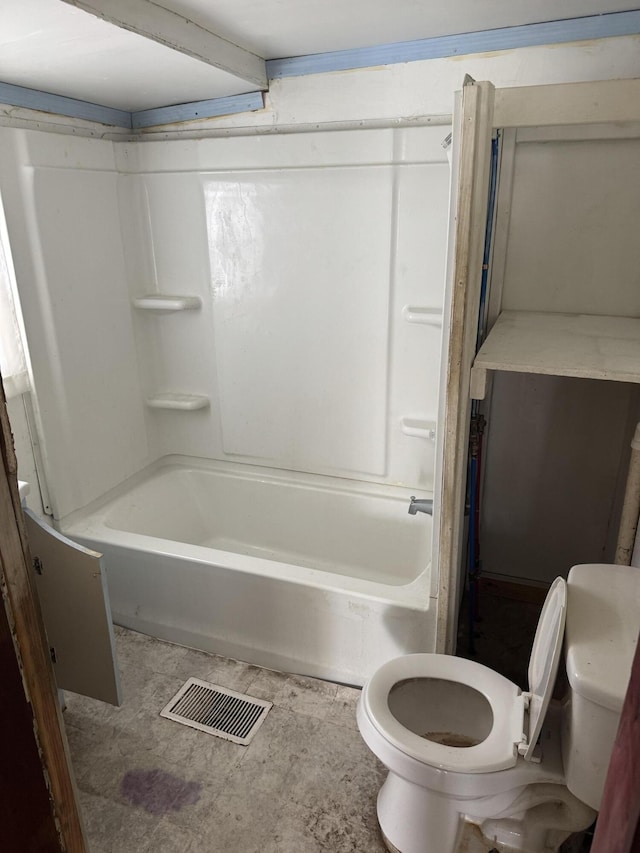 925 Sherman Ave, Springfield, OH 45503 - bathroom with visible vents,  shower combination, and toilet