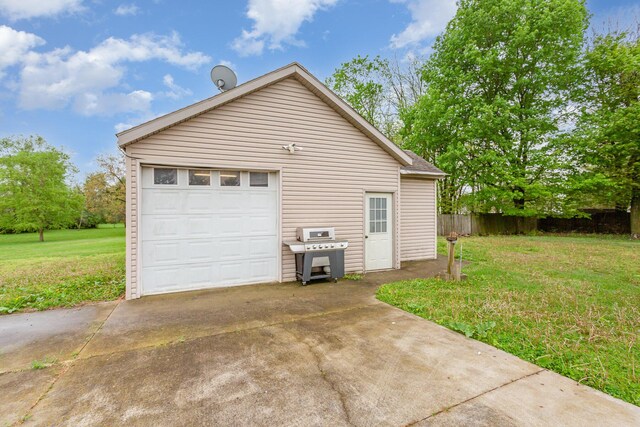 552 Cooper Ave, Bellefontaine, OH 43311 - photo 3