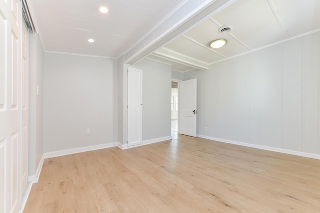 127 Brads Way, Russells Point, OH 43348 - unfurnished room with light wood-type flooring, recessed lighting, and crown molding
