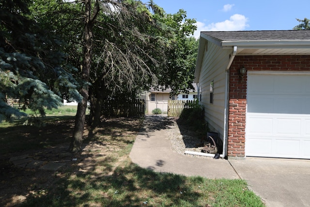 7080 Fleetfoot Rd, Celina, OH 45822 - photo 6