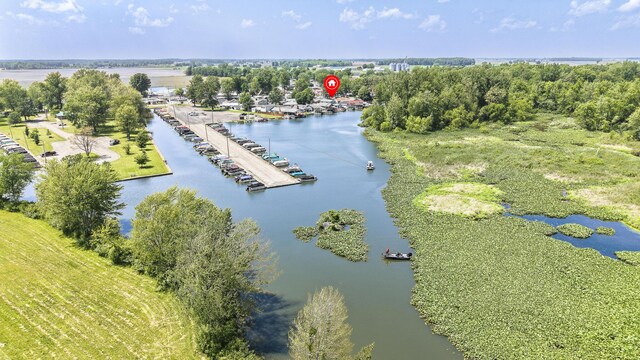 11531 Circle Dr, Lakeview, OH 43331 - bird's eye view of a large body of water