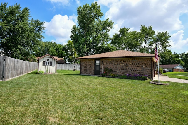 6851 Locustview Dr, Dayton, OH 45424 - photo 36