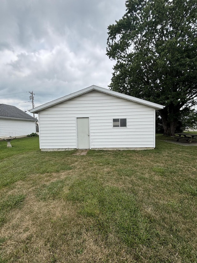 909 Wilkins St, Celina, OH 45822 - photo 23