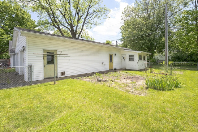 312 E Buckeye St, Belle Center, OH 43310 - view of back of house