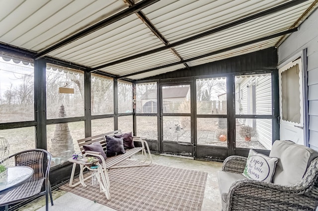 view of sunroom / solarium