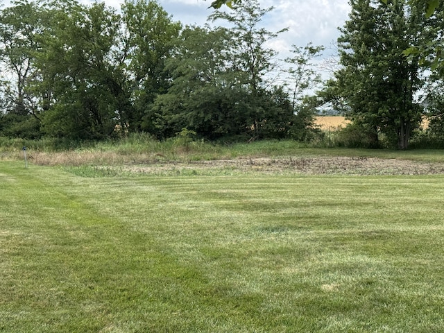 5062 Mercer Van Wert County Line Rd, Rockford, OH 45882 - view of green lawn