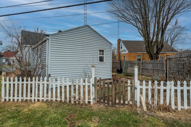 view of side of home