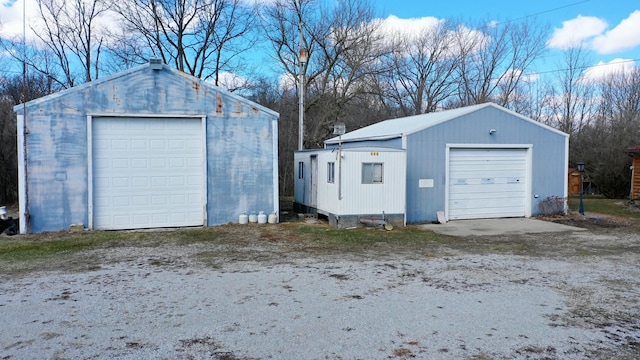 view of detached garage