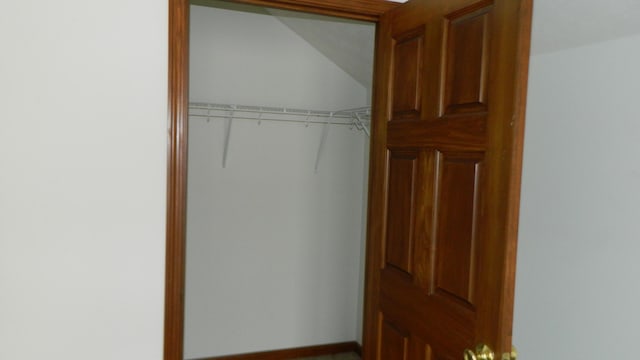 1902 Willow Lakes Dr, Springfield, OH 45502 - photo 6