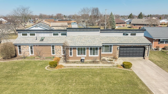 view of front facade with a residential view, a front lawn, driveway, and a shingled roof