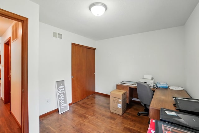 712 Vale Rd, Springfield, OH 45504 - photo 27