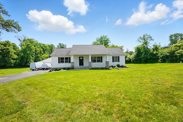 712 Vale Rd, Springfield, OH 45504 - photo 2