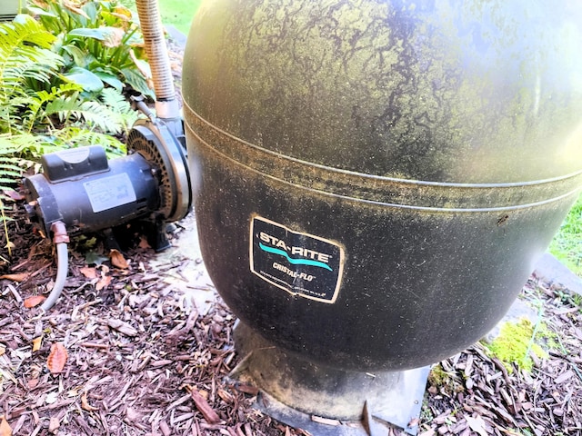 9115 New Bremen New Knoxville Rd, New Knoxville, OH 45871 - exterior view of a water pressure tank