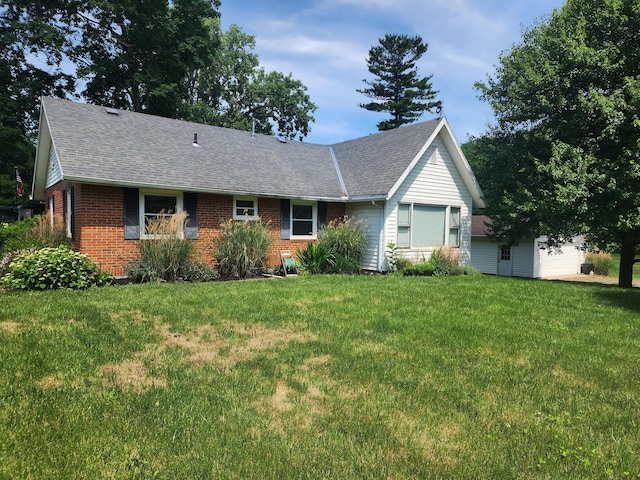 437 Washington Ave, Bellefontaine, OH 43311 - photo 2