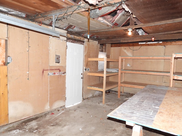 view of unfinished basement