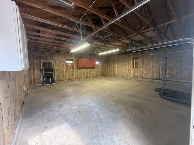 158 E Walnut St, Rockford, OH 45882 - view of garage