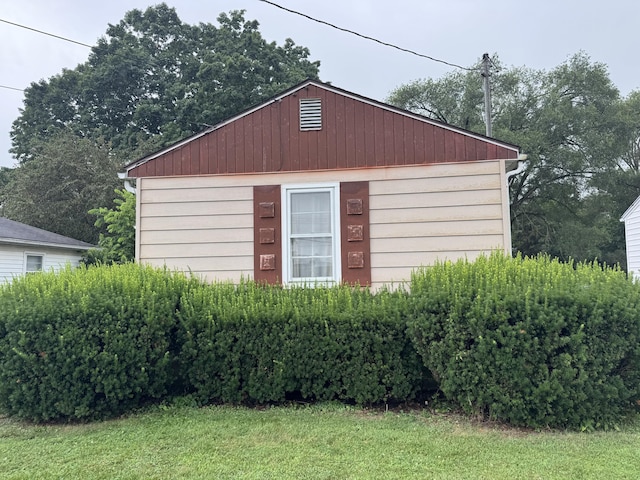 1979 Kenton St, Springfield, OH 45505 - photo 2